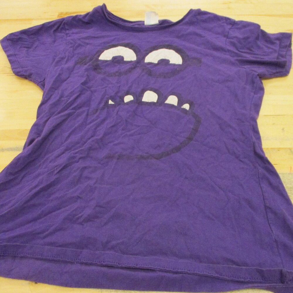 Port & Company Despicable Me Minion Made Evil Minion Ladies Large Purple T-Shirt